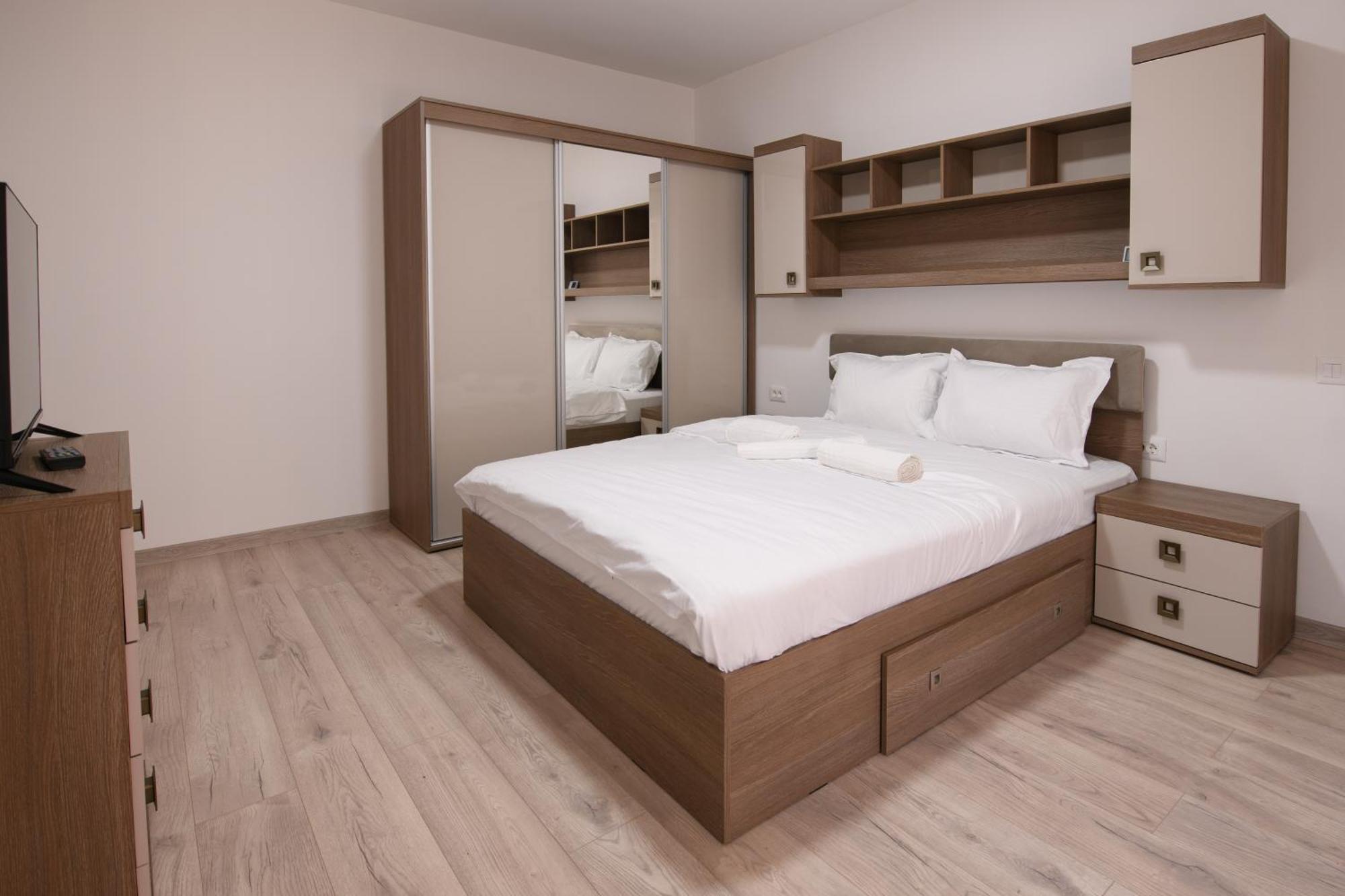 Smart Living Plaza Apartman Bukarest Kültér fotó
