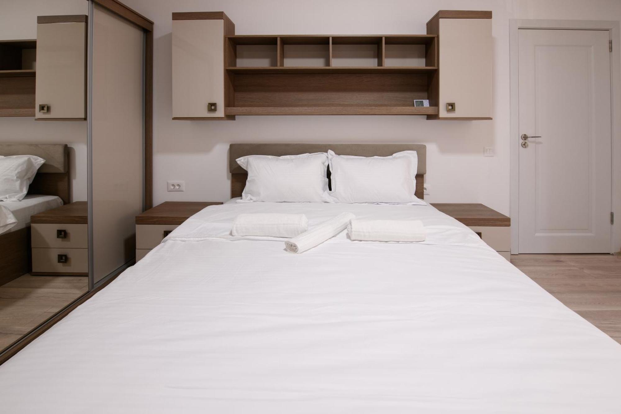 Smart Living Plaza Apartman Bukarest Kültér fotó